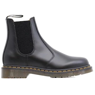 Dr. Martens 2976 YS Beatles in pelle smooth nera