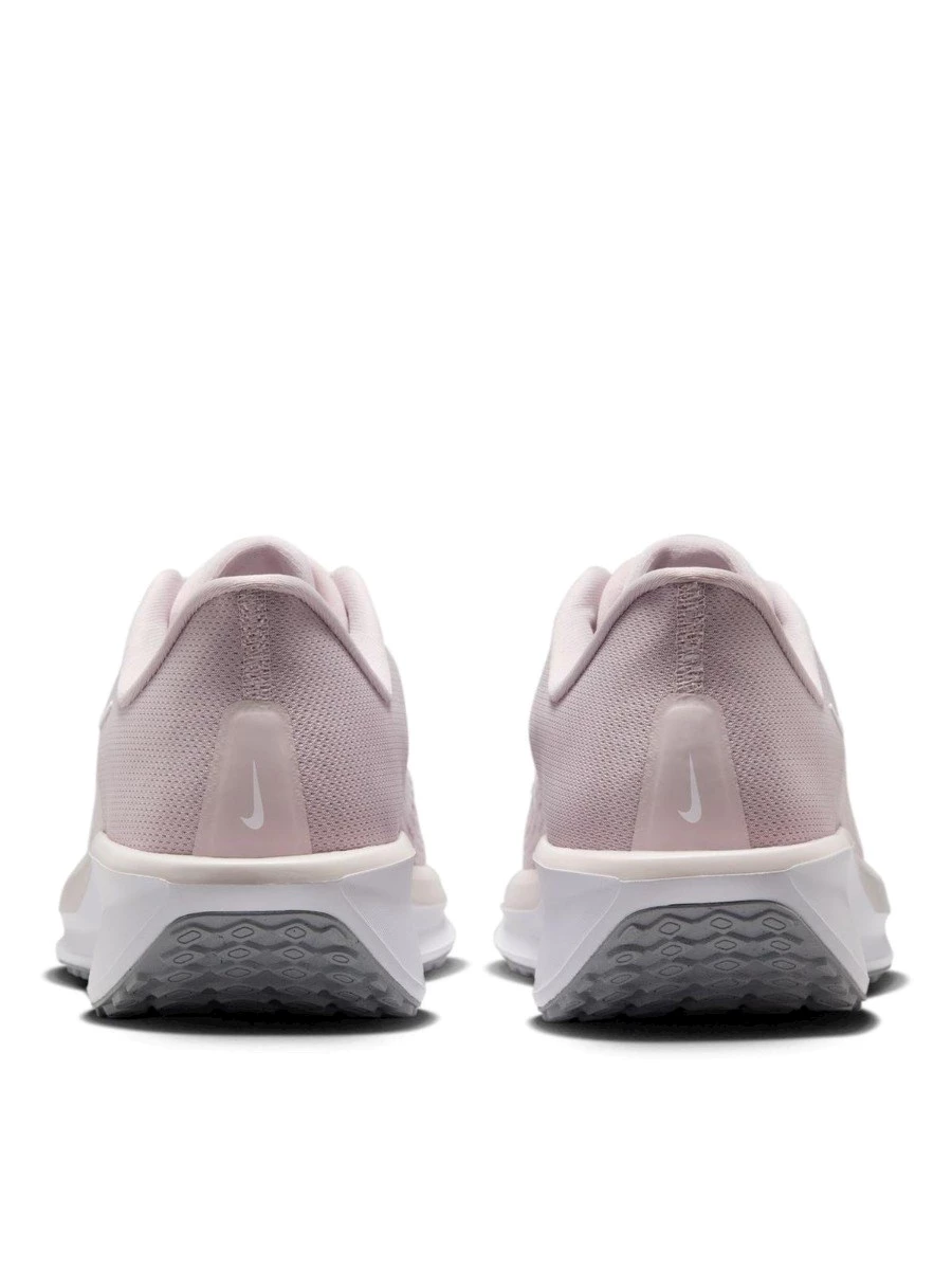 WMNS NIKE QUEST 6