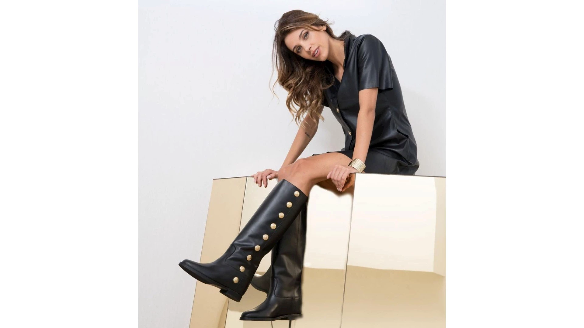 ultime-tendenze-stivali-donna-via-roma