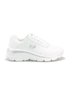 SNEAKER FASHION FIT EFFORTLESS