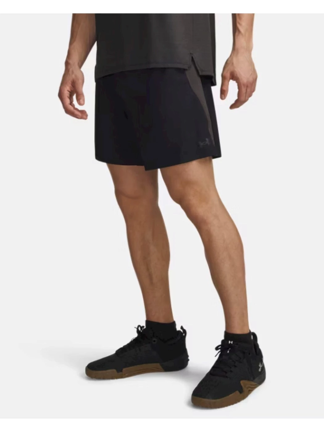 UA SHORT VENT 7IN TH