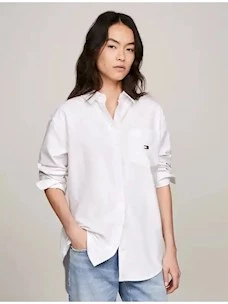 Maxicamicia w BADGE BOYFRIEND SHIRT TOMMY JEANS