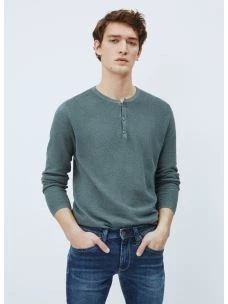 JOHN PULLOVER WITH NECK BUTTONED PEPPER JEANS