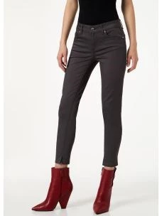  jeans bottom un fabulous reg.w. WXX051-T7144-85210