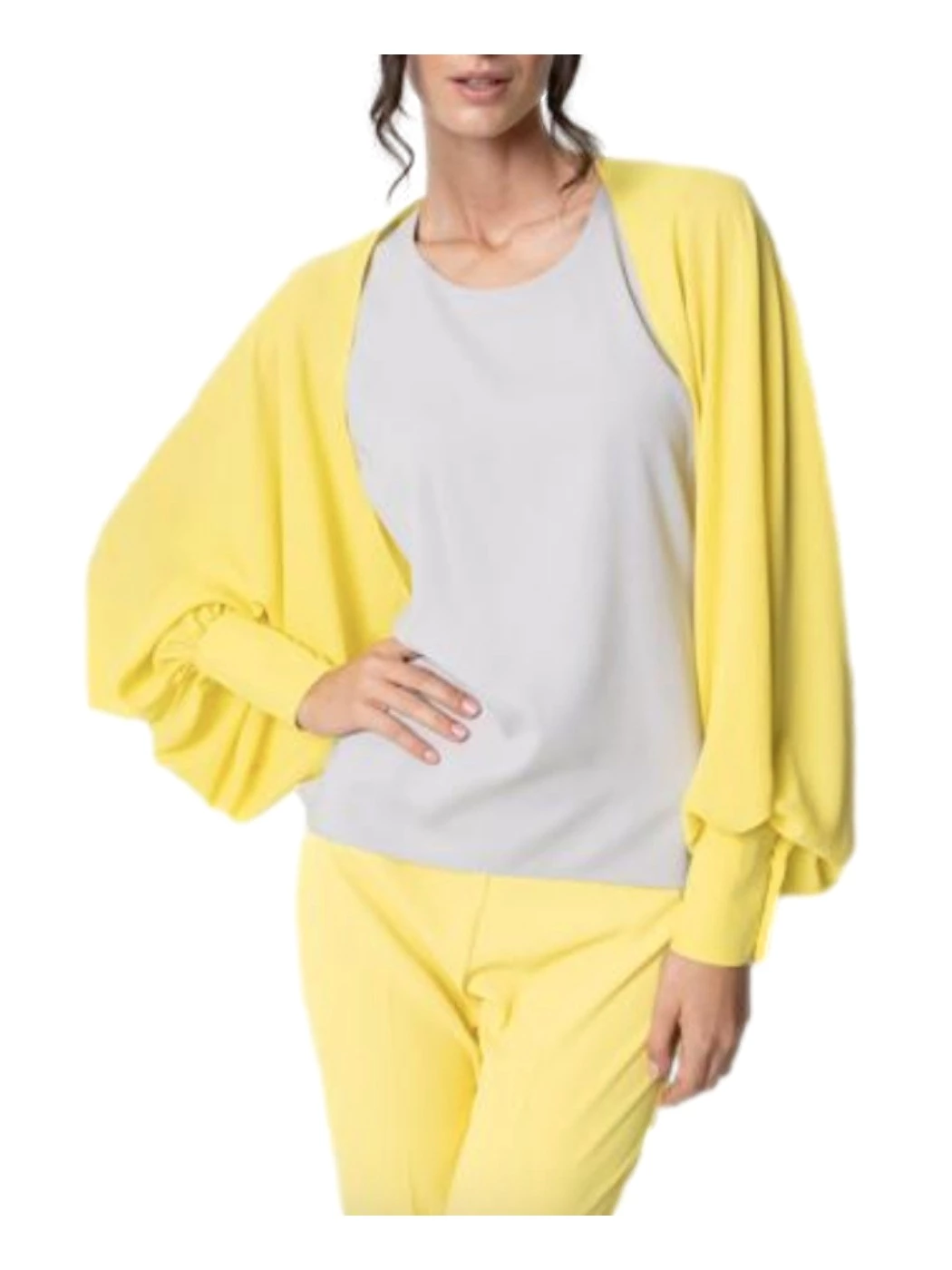 Giulia Valli shrug