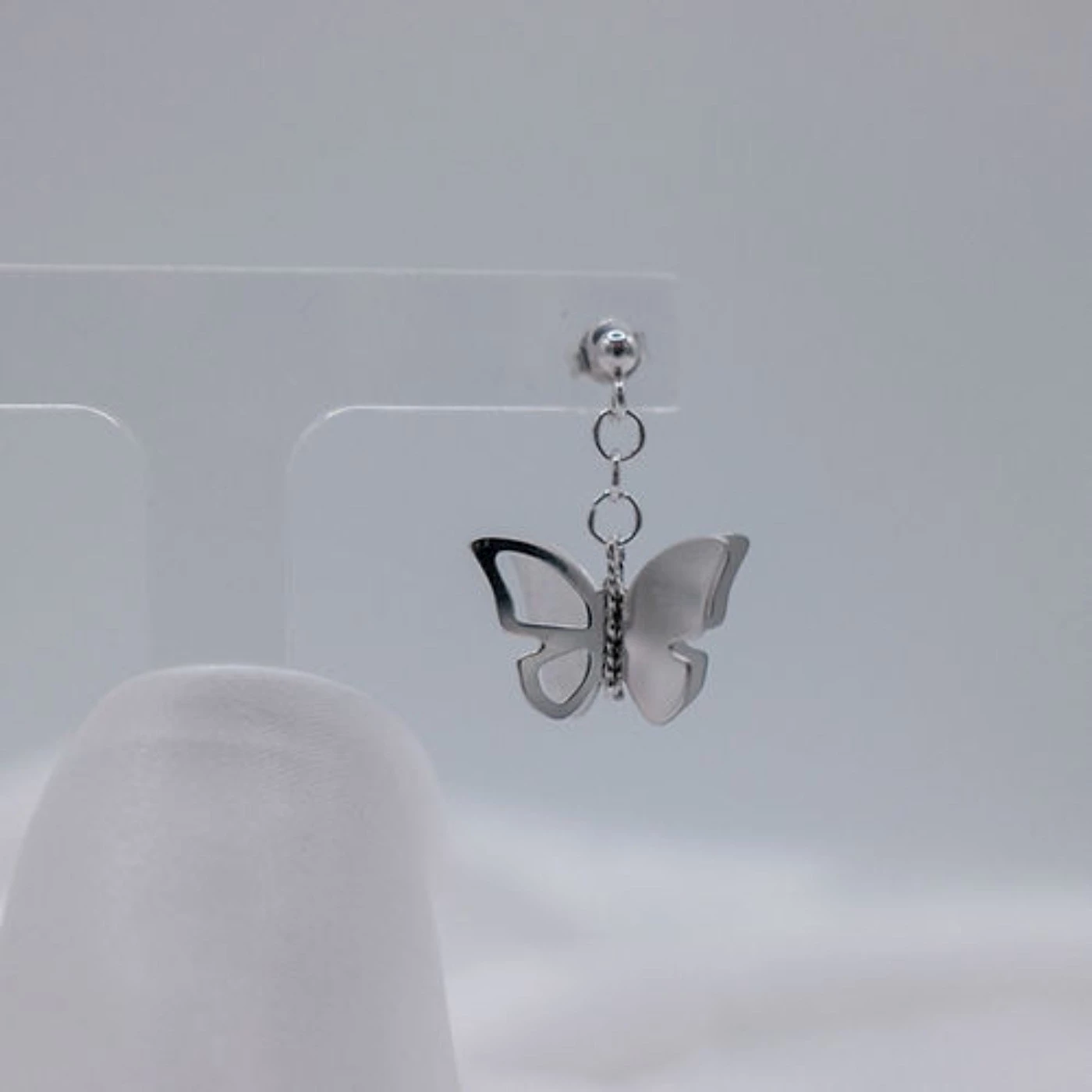 Orecchino 3D Farfalla Satinata Argentata