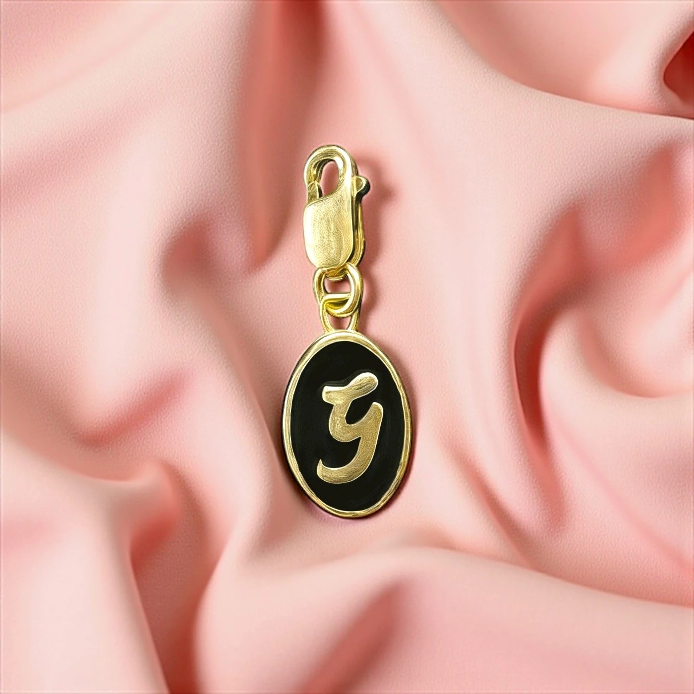 Pendente Lettera  G