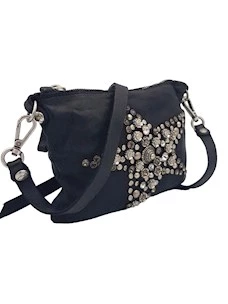 Bustina piccola in pelle c/borchie Stella Campomaggi