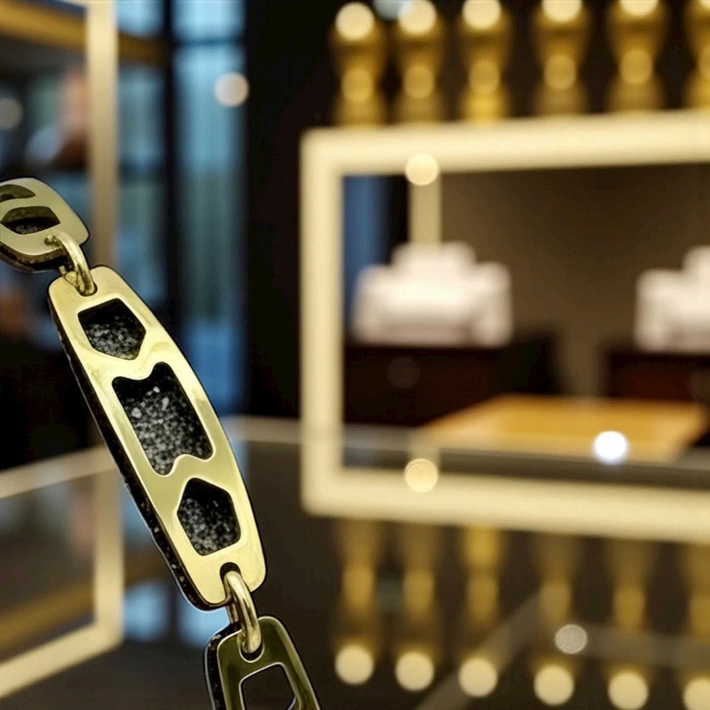 Bracciale uomo giallo nero