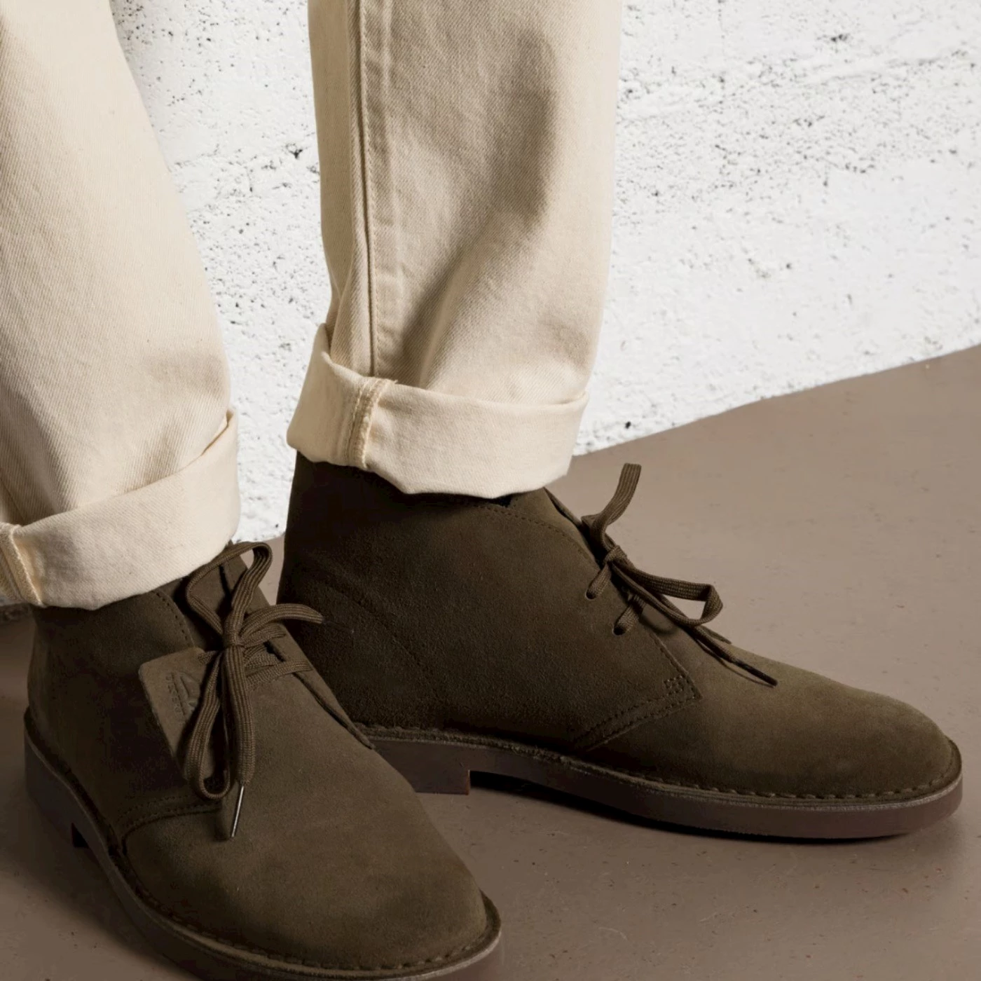 Clarks 26183838 Desert Boot polacchino camoscio khaki