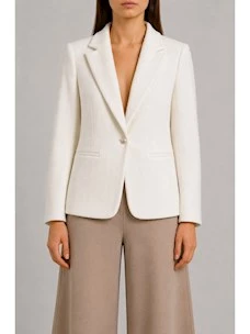 Ivory 004