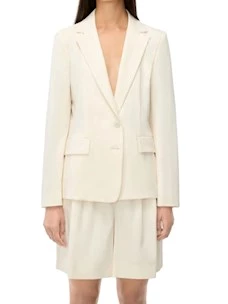 Bianco Latte 001